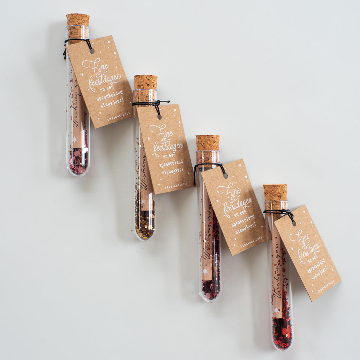 Fijne feestdagen wensbuisjes (per 4 stuks)