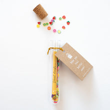Afbeelding in Gallery-weergave laden, Wensbuisje - Hope you feel better soon!
